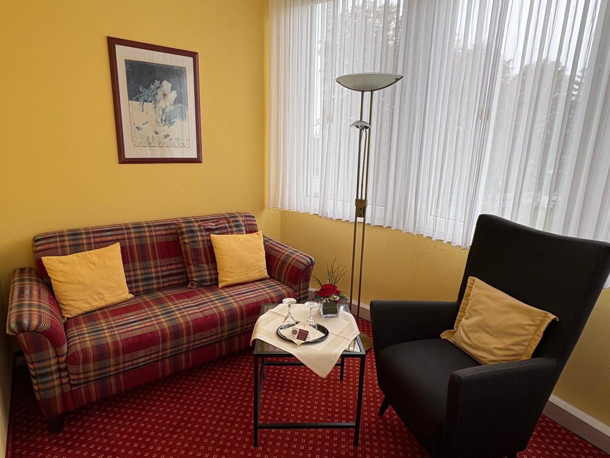 באד זאלצפלן Thermen Hotel Pension Villa Holstein מראה חיצוני תמונה