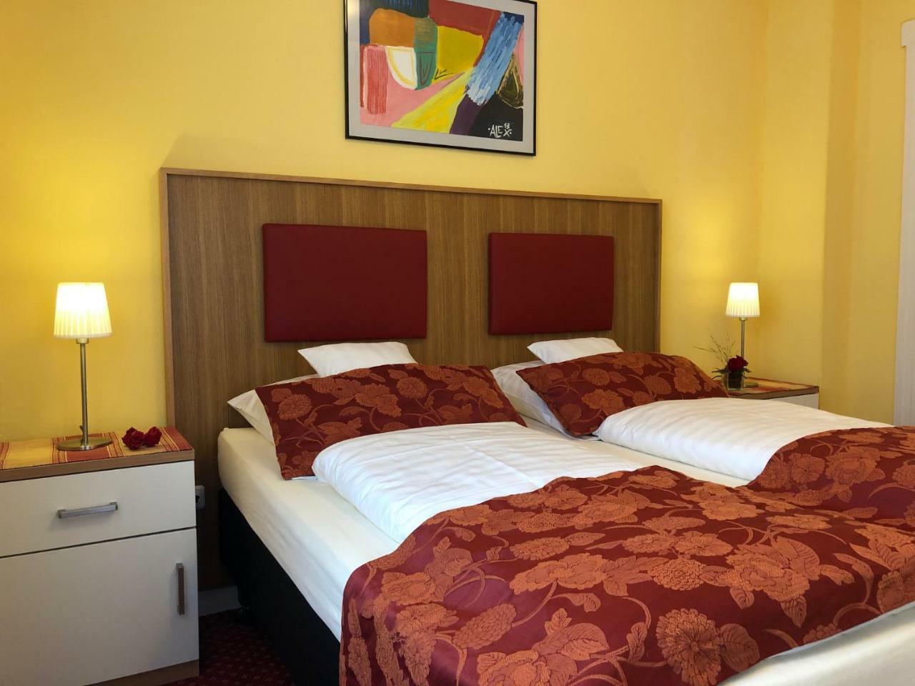 באד זאלצפלן Thermen Hotel Pension Villa Holstein מראה חיצוני תמונה