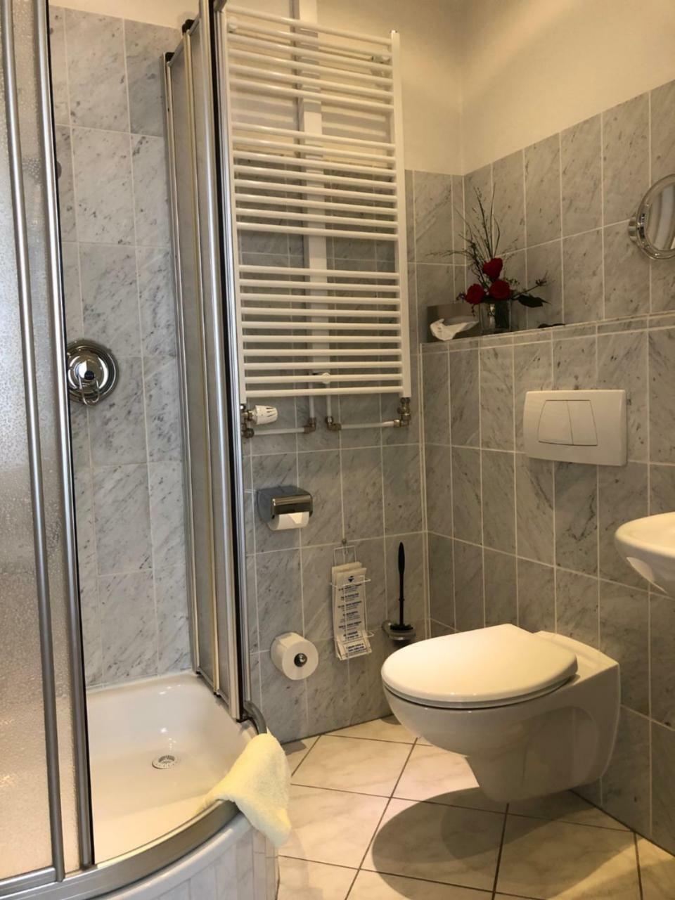 באד זאלצפלן Thermen Hotel Pension Villa Holstein מראה חיצוני תמונה