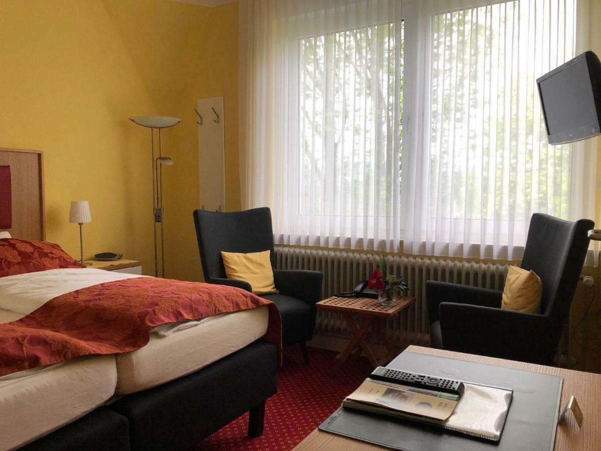 באד זאלצפלן Thermen Hotel Pension Villa Holstein מראה חיצוני תמונה
